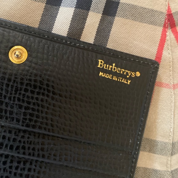 NEW🔥BURBERRY Vintage NOVA CHECK/LOGO Full Grain Leather🔥Bifold🖤w/Slots & coin - Picture 9 of 15